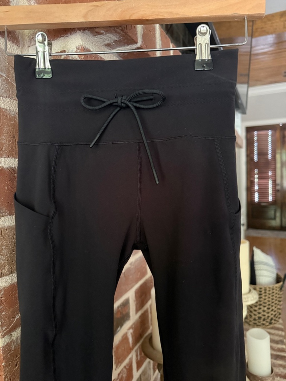 Like New Vuori Daily Pocket Legging - Picture 4 of 11
